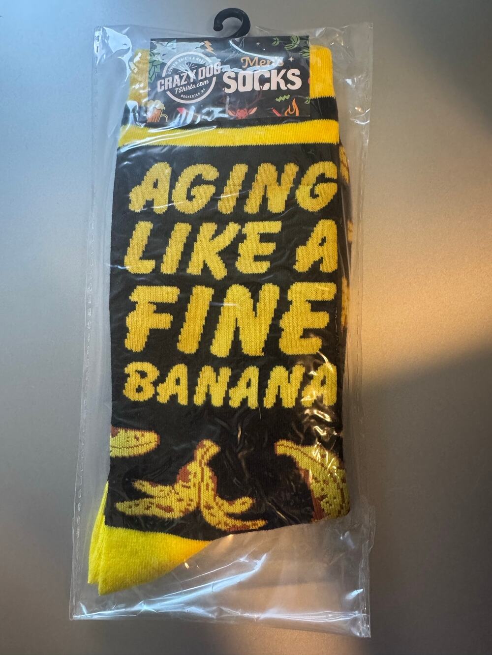 Crazy Dog "Aging Like a Fine Banana" Novelty Socks - Men's 7-12 NIP